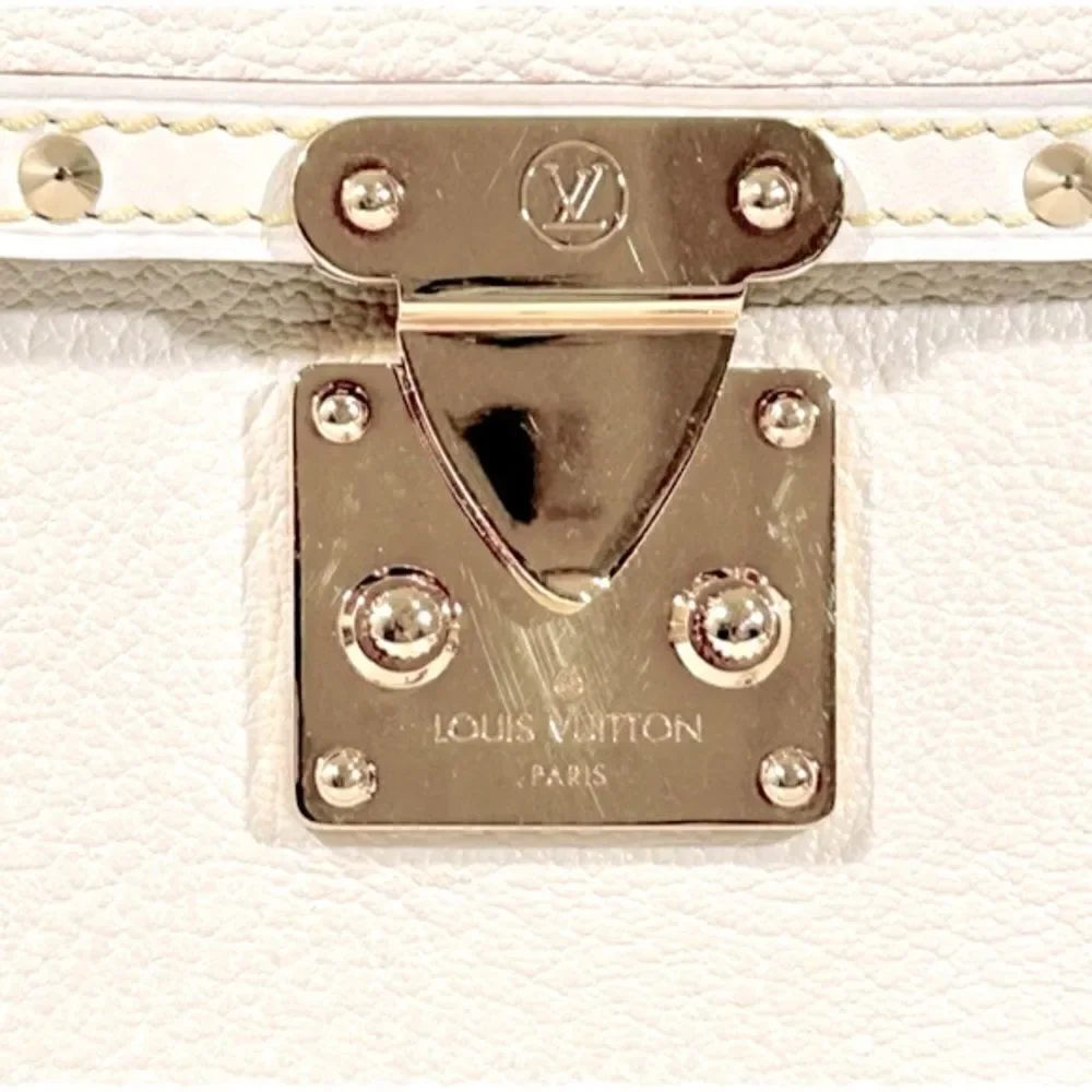 Louis Vuitton Suhali L'Aimable Leather Shoulder Handbag White (Ivory)